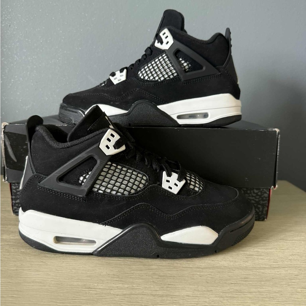 Jordan 4  GS White Thunder